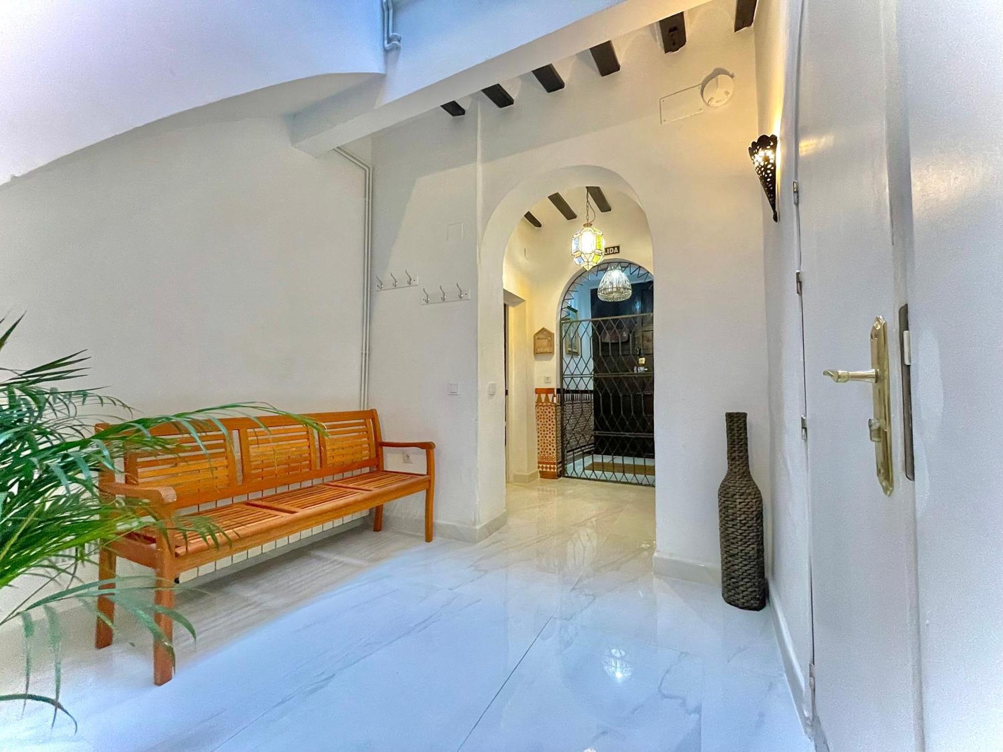House -Rooftop&Jacuzzi -StayInSeville 1614ft2 5Be Esterno foto